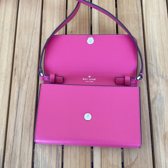 Kate Spade Barbie Crossbody/Clutch 💗💗 - Picture 6 of 13